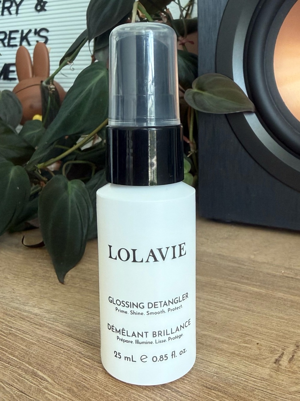Lolavie Glossing Detangler Mini Size